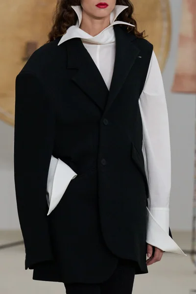 Look 31